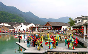 Longmen Ancient Town Folk Custom Performance
